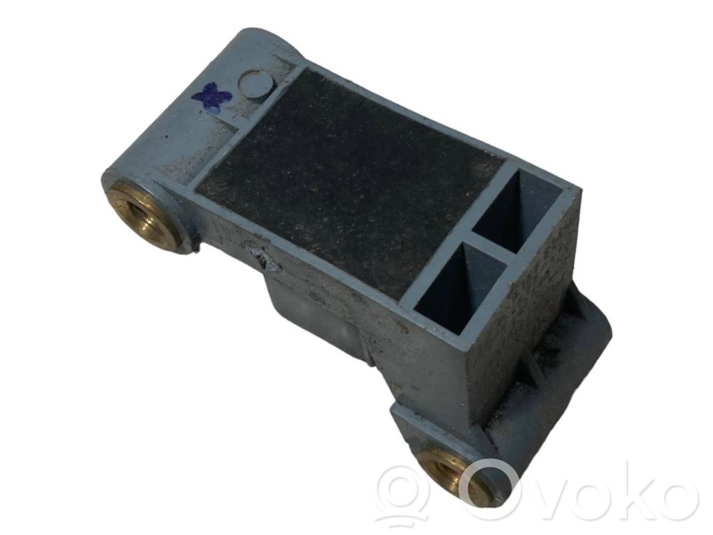 Gaisa spilvenu trieciensensors