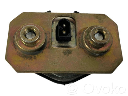 Петля для блокировки спереди