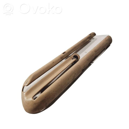 Другая часть интерьера