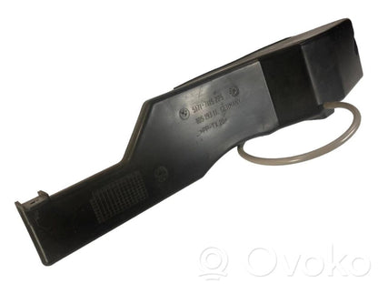 Cita veida bagāžnieka dekoratīvās apdares detaļa