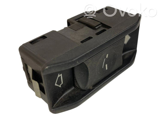 Sunroof switch