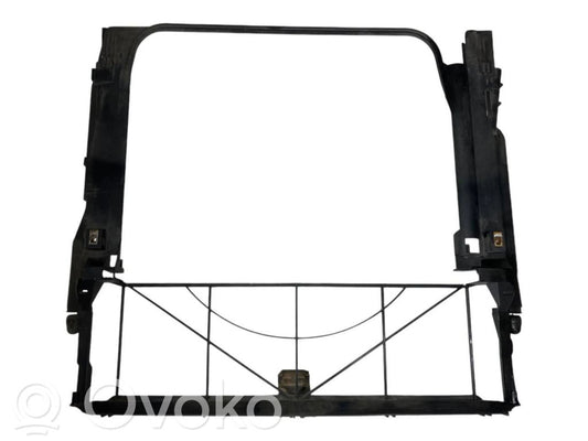 Держатель/кронштейн радиатора(ов)