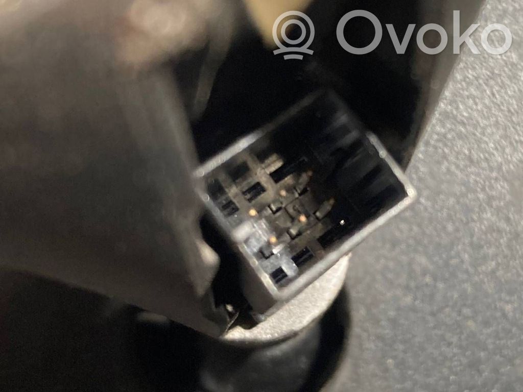 Atpakaļskata spogulis (salonā)