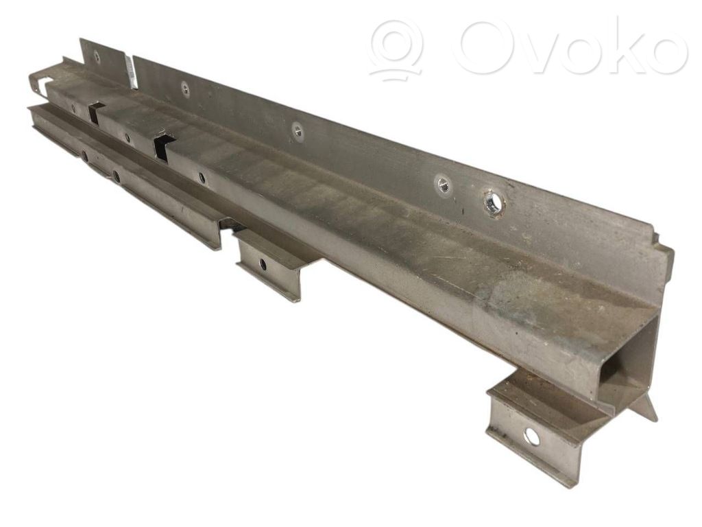 Cita veida bagāžnieka dekoratīvās apdares detaļa