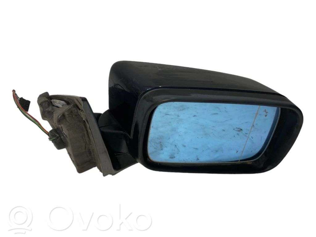 Mirror (electrically controlled)