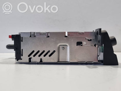 Радио / CD/DVD-плеер / навигация