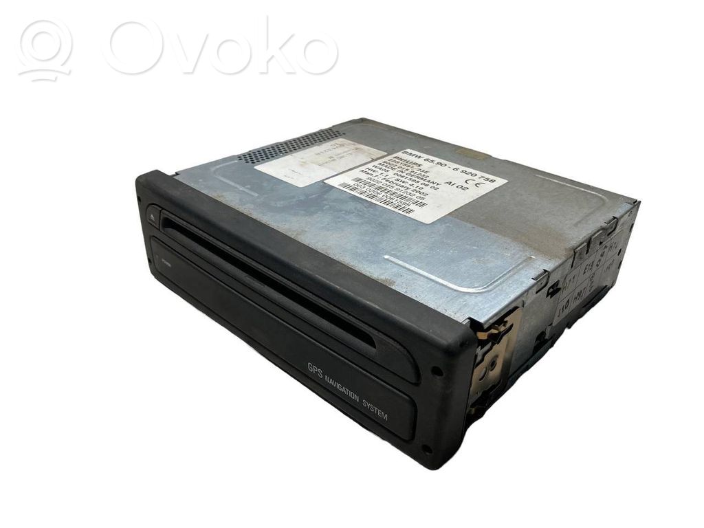 Navigācijas (GPS) vadības bloks