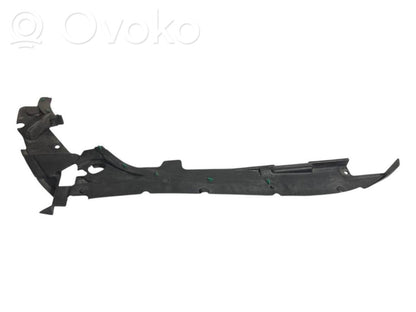 Dzinēja pārsega slēdzenes dekoratīvā apdare