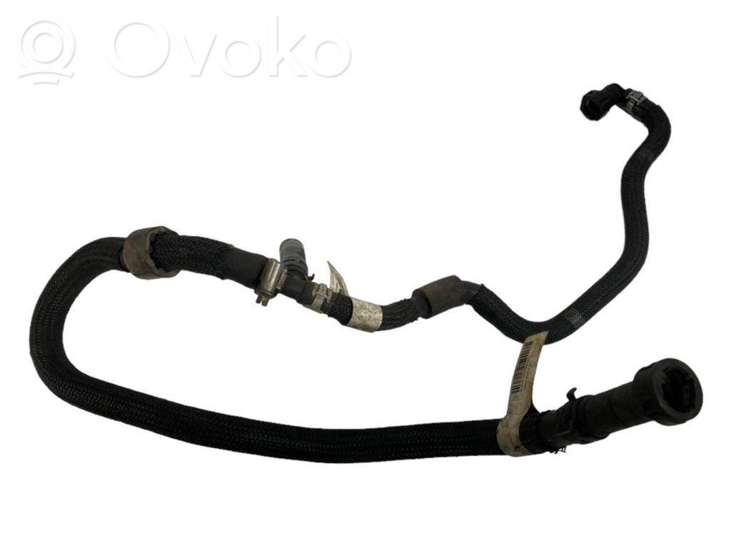 Pipe(s) / hose(s)