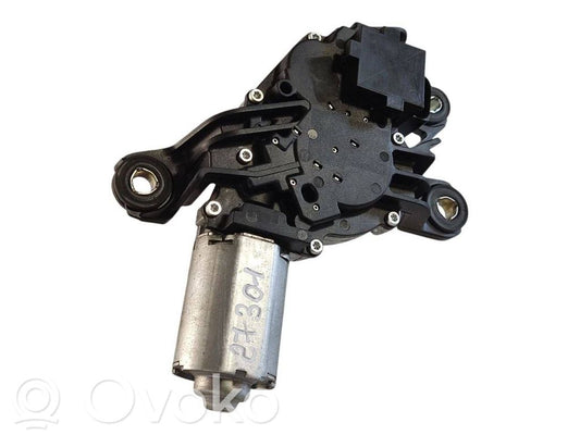 Aizmugurējā loga tīrītāja motoriņš