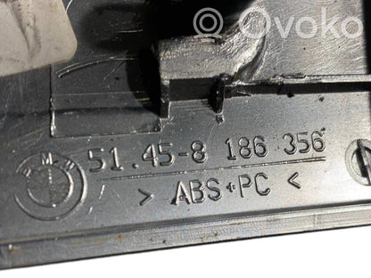 Sēdekļu un durvju dekoratīvās apdares komplekts