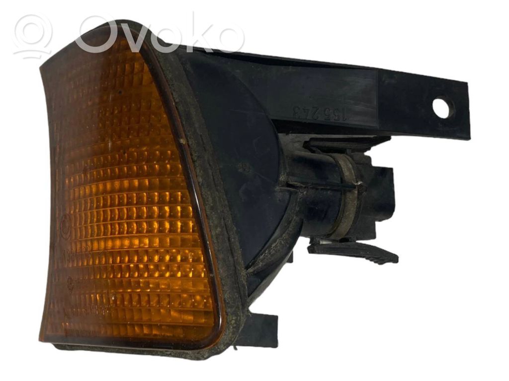 Передний поворотный свет