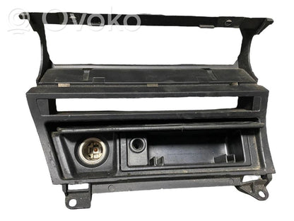 Pelnutrauks (priekšā)