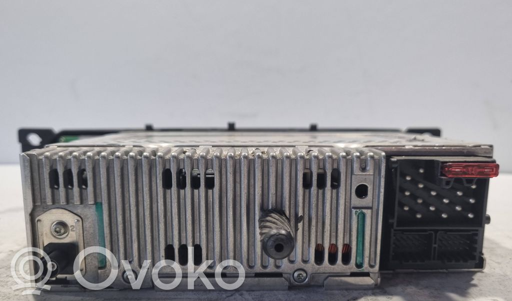 Радио / CD/DVD-плеер / навигация