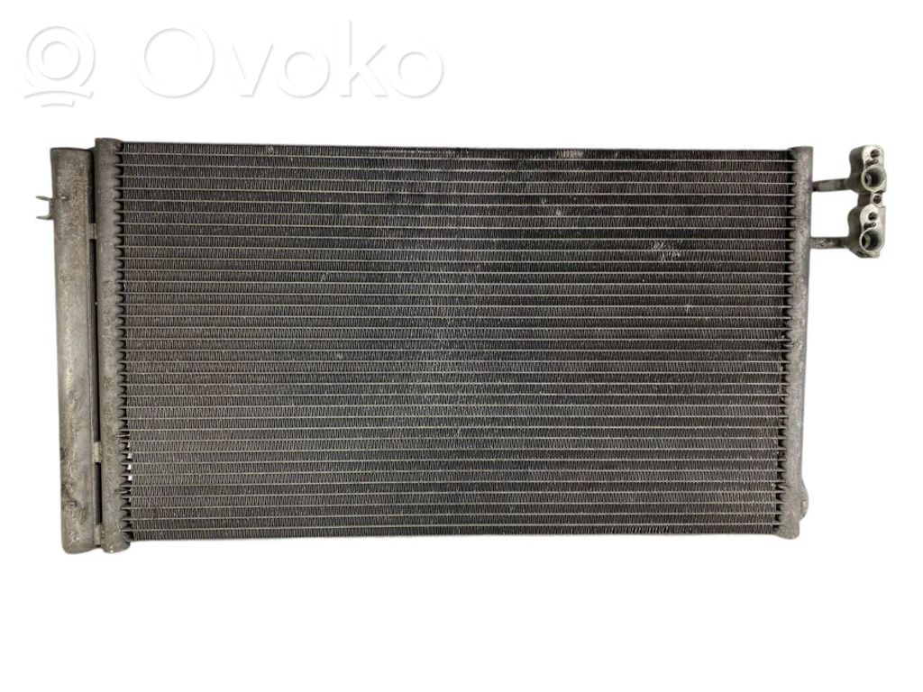 Gaisa kondicioniera dzeses radiators