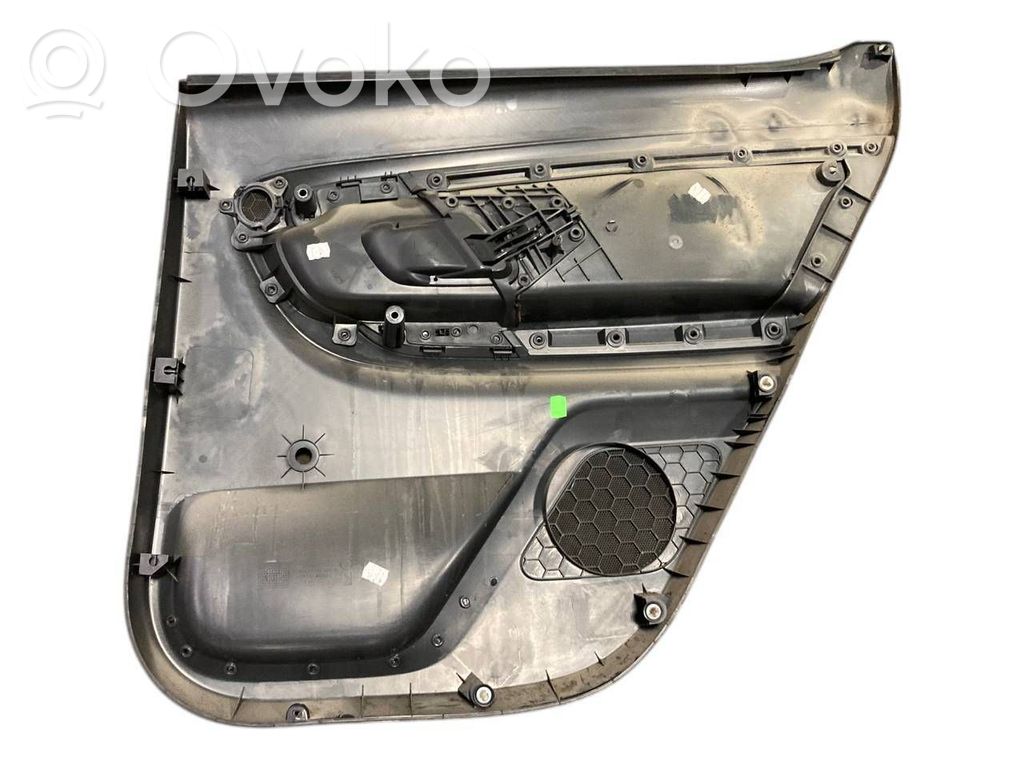 Обивка задней двери