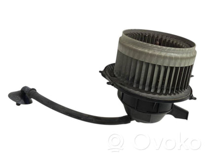 Mazā radiatora ventilators