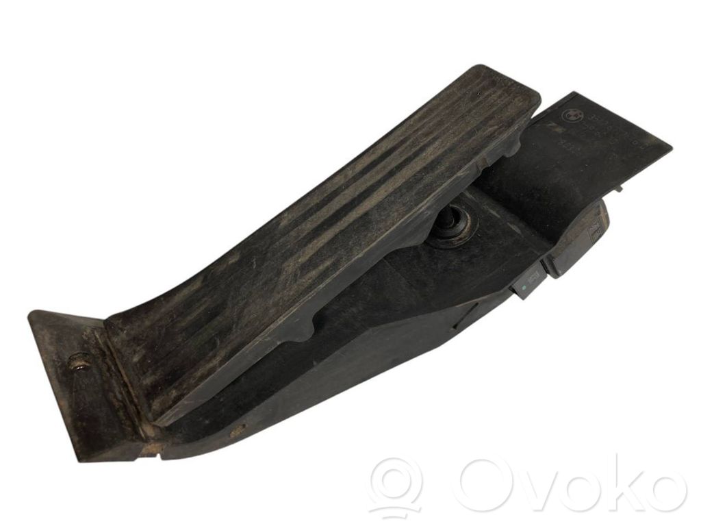 Akseleratora pedālis