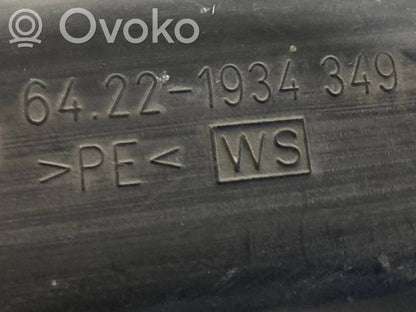 Paneļa dekoratīvās apdares vairogs (apakšējais)