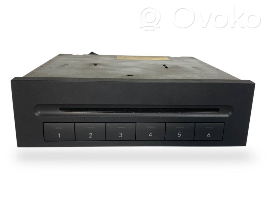 CD/DVD mainītājs