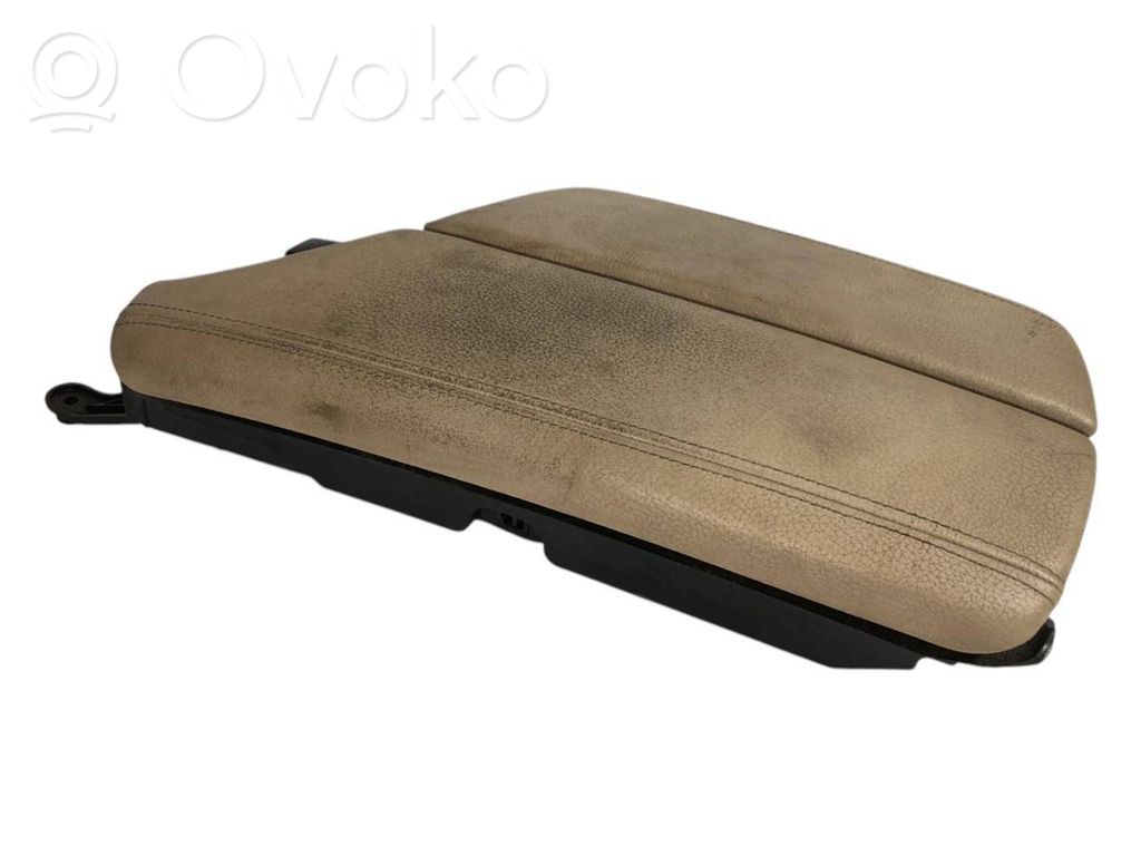 Каркас отсека для хранения вещей