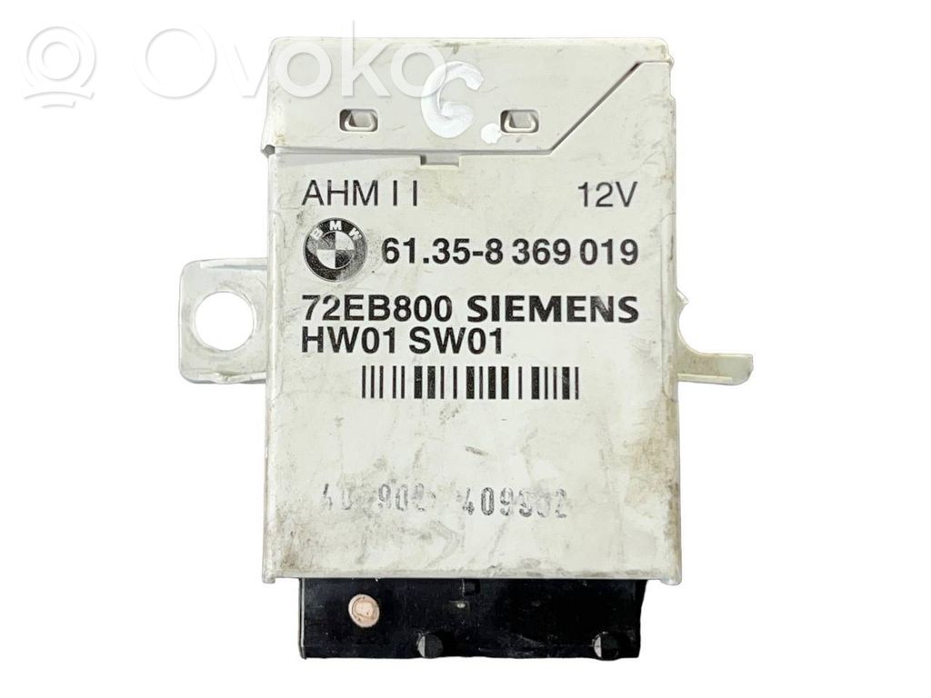 Piekabes āķa vadības bloks