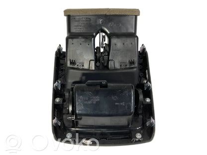 Aizmugurējā gaisa - ventilācijas reste