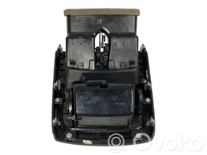 Aizmugurējā gaisa - ventilācijas reste