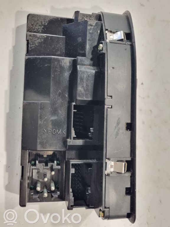 Elektrisko logu slēdzis