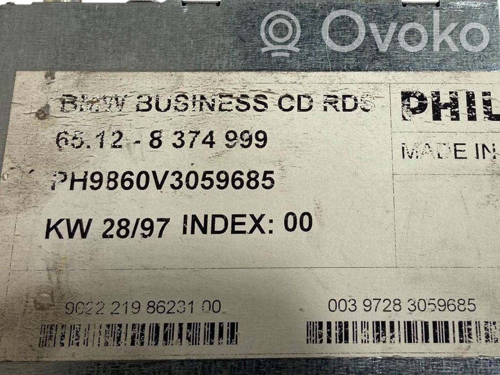 Radio / CD/DVD atskaņotājs / navigācija