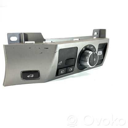 Headlight switch