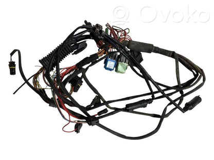 Dzinēja vadu instalācija