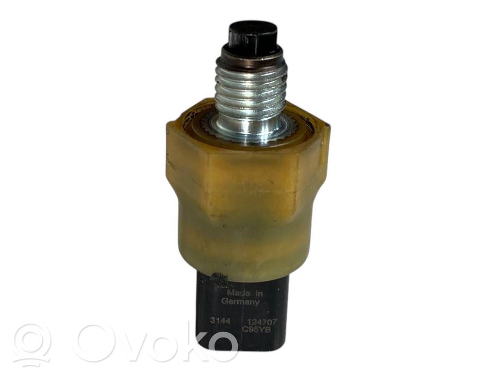 Eļļas spiediena sensors