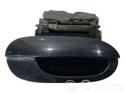 Внешняя ручка открывания