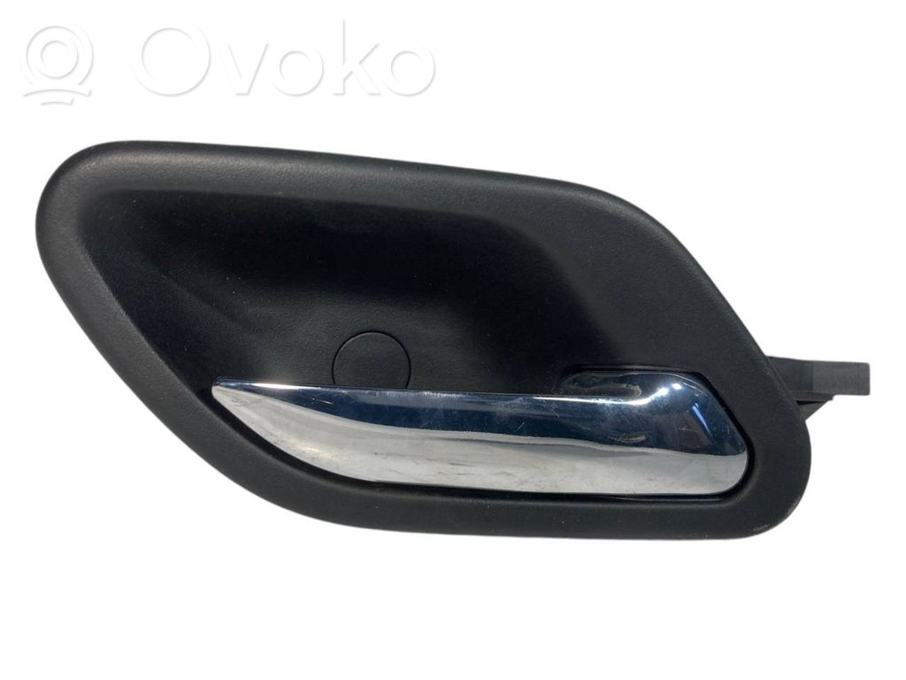 Internal opening handle