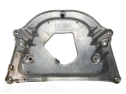 Dzinēja apakšas aizsargs