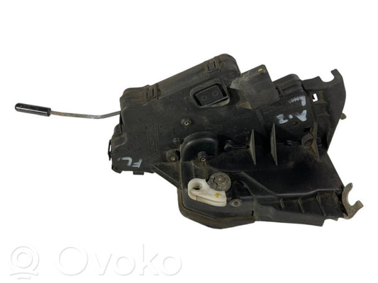 Aizmugurē slēdzene