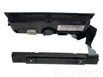 Gaisa kondicioniera / klimata kontroles / salona apsildes vadības bloks (salonā)