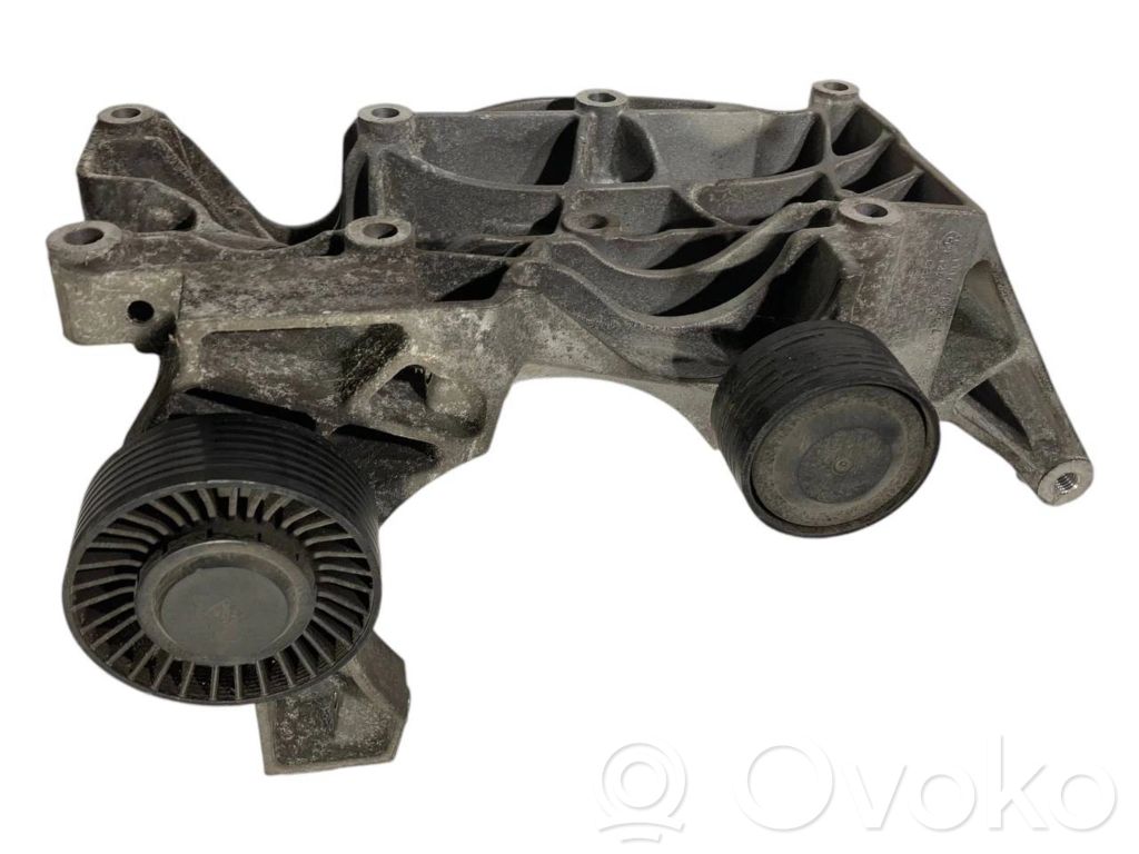 Ģeneratora stiprinājums