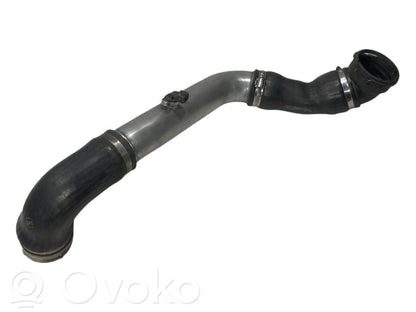 Шланг(и)/труба(ы) интеркулера