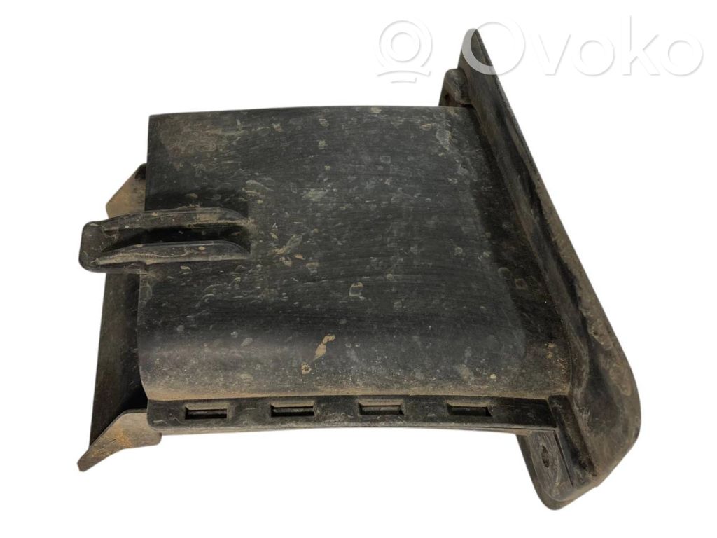 Brake cooling air duct