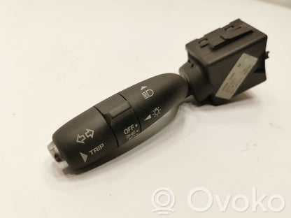 Pagrieziena signālu / lukturu sviria