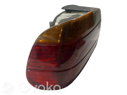 Задний фонарь в кузове