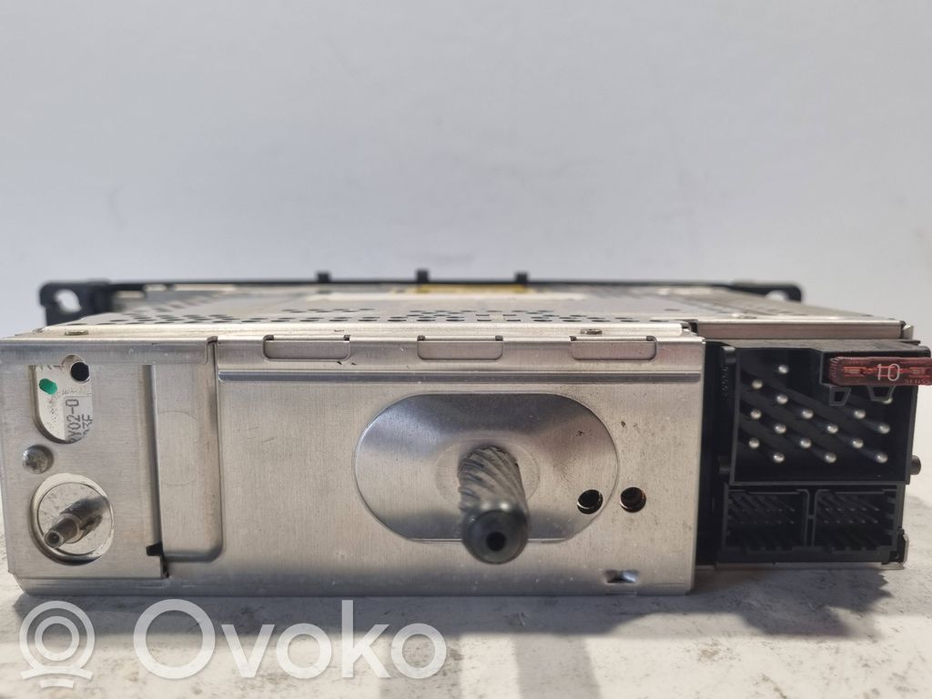 Радио / CD/DVD-плеер / навигация