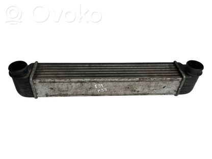 Starpdzesētāja radiators
