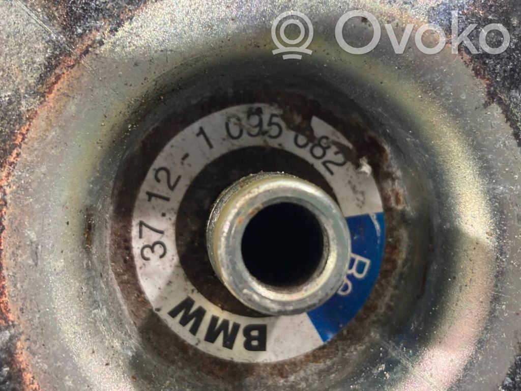 Aizmugurē gaisa spilvens