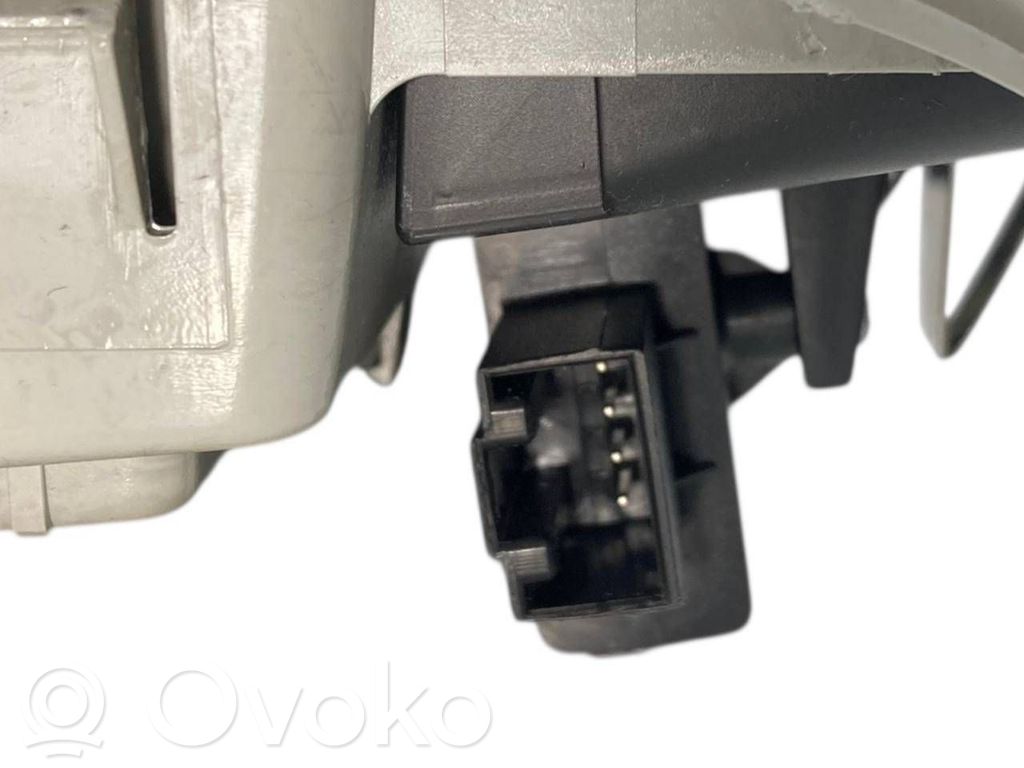 Saulesbriļļu glabāšanas kaste