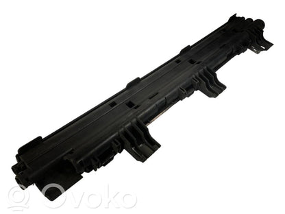 Cita veida dzinēja nodalījuma detaļa