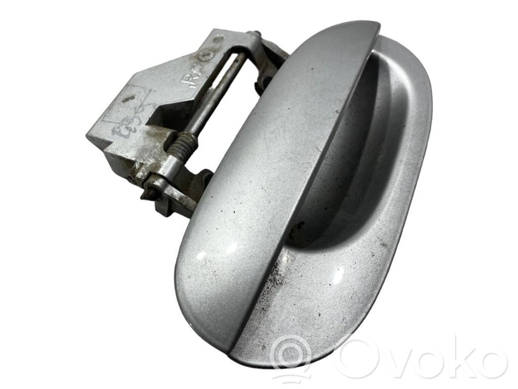 External opening handle
