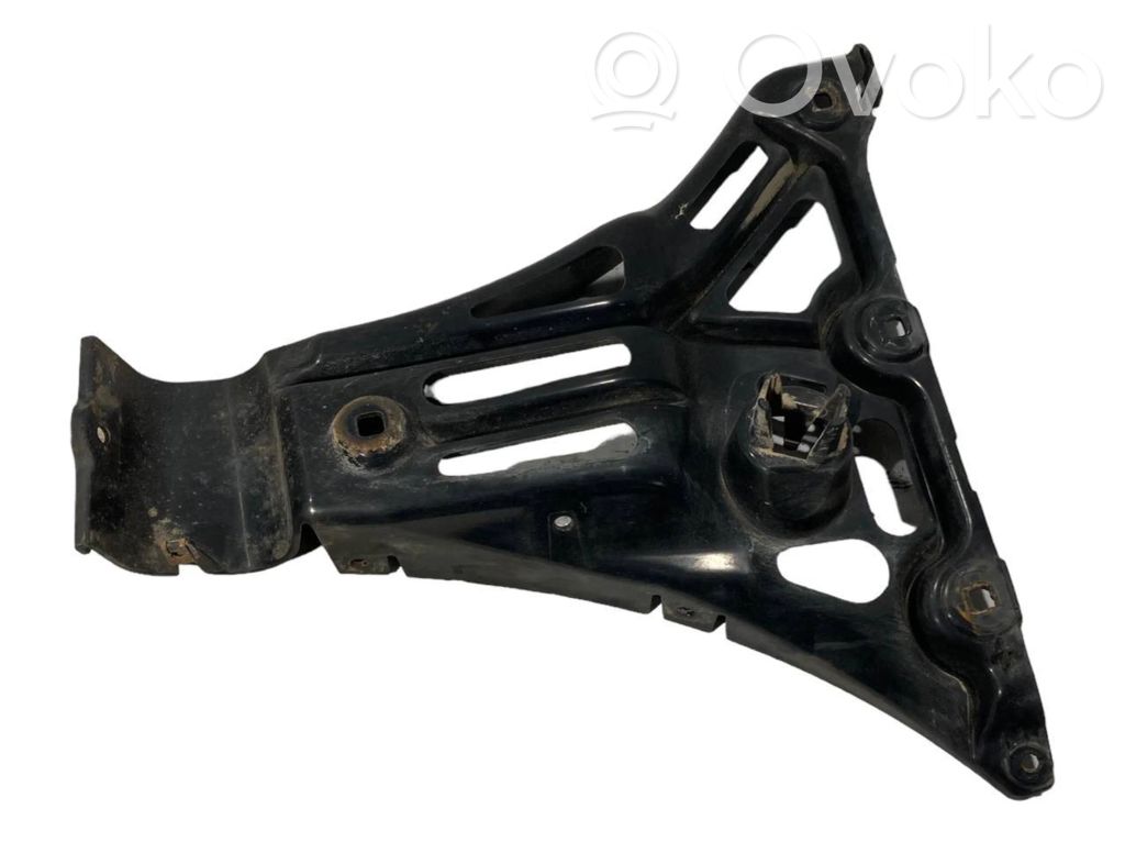 Aizmugurējā bufera montāžas kronšteins